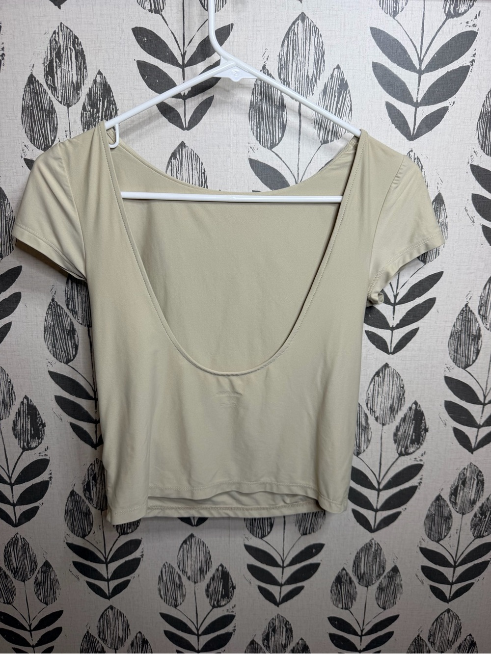 Back Scoop Short Sleeve Top - Cream- Beige
